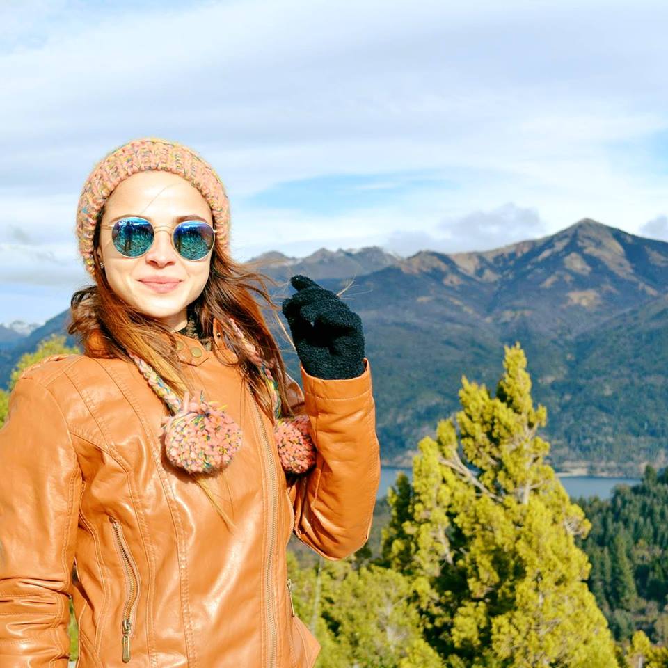 Stefani Issa Callaú - Bolivia