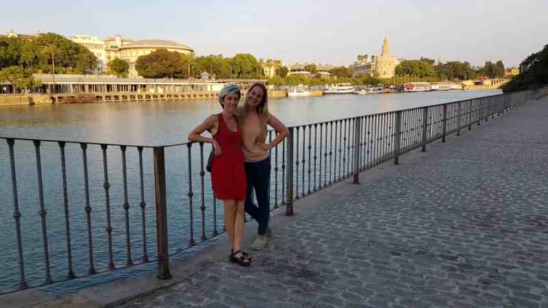 la torre del oro y el guadalquivir que ver y hacer en sevilla